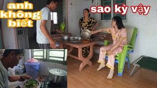 Đến Bữa Ăn Tư Cà Khịa Cũng Khịa Sáu Sành