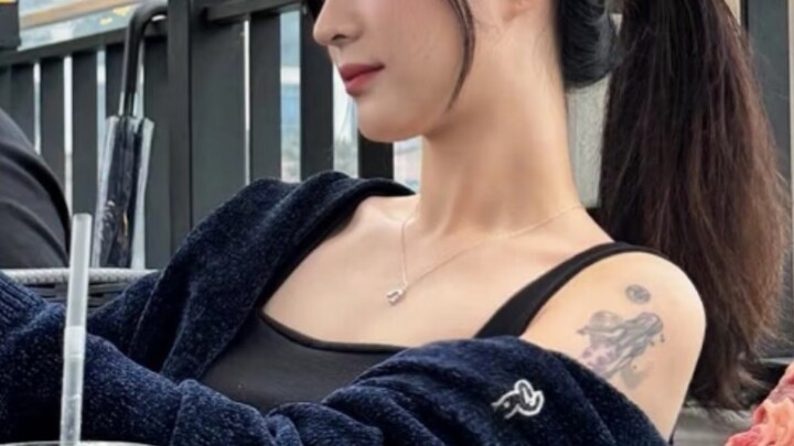 Idola yang menikah dan menjadi orang tua sebelum berusia 30 tahun