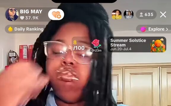 TV mukbang yang keterlaluan