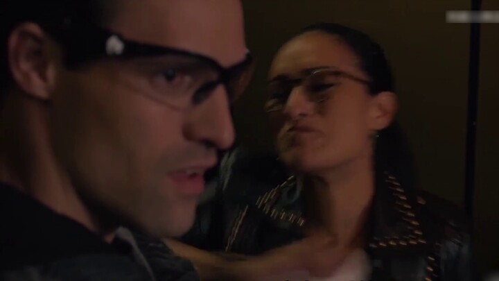 [Liu Shuer] The evil spirit possessed a black woman, and the psychologist attacked her family "Evil 