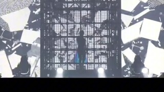 Buriki no dance-Ado concert
