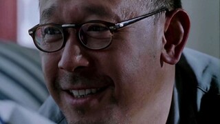 “不是手摸了屁股，难道是屁股摸了手吗？”