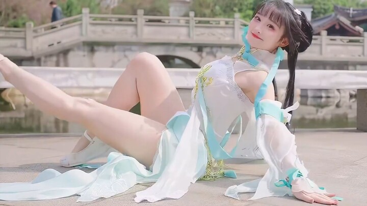 今__无事，勾栏听__。______，______。