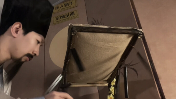 Pelayan kecil, di mana minuman kecilku?