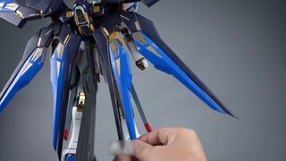 หล่อและแรงที่สุดมาอวยพรปีใหม่! Bandai PG Strike Freedom กันพลา [ความคิดเห็น]