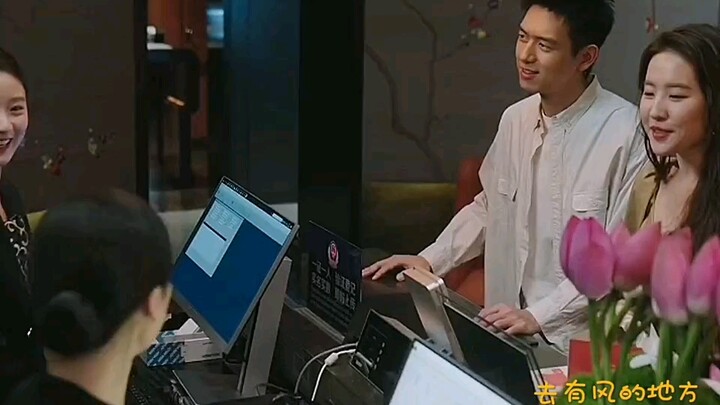 Đưa Nha Dao về khách sạn của mình thôi! “Đến nơi có gió”