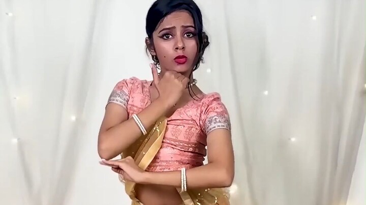 [Indian Dance] “Why Do You Ignore Me, My Love?” – 12-Year-Old Prodigy Bhumika (Self-Translated)