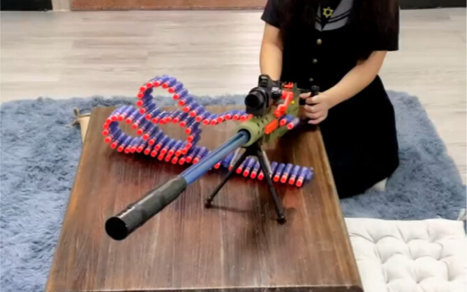 Cứ ngày này qua ngày khác, tan làm là chơi game, chẳng chăm con, cũng chẳng dành thời gian cho tôi! 