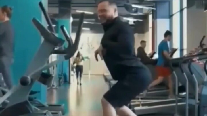 Lần đầu tập gym, có vấn đề gì lớn không nhỉ?