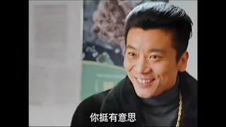 脸都按在火锅里了！三打一还被反杀? 会不会玩啊！