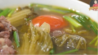 CANH DƯA CHUA NẤU THỊT BÒ thơm ngon ngày chuyển mùa _ Cùng Cháu Vào Bếp