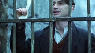 只是因为起的太晚，男人没能领到过冬的煤炭，他的孩子就没能撑过这个冬天！