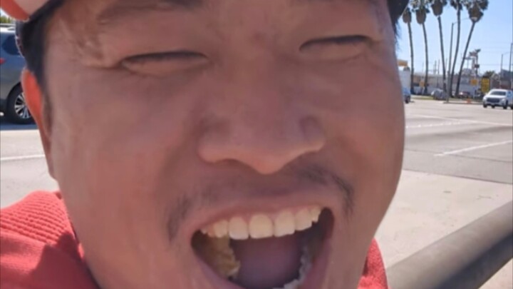 Donut King Wang Weiheng (Episode 29) was rear-ended in a car accident in the U.S. and extorted for o