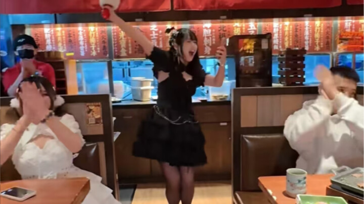 The most hardcore "Shang Chunshan" performance on the entire network scared everyone in the store to