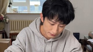 这一家人到底是怎么认识的？