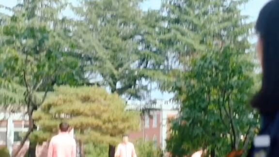 nakalimutan ko anong title nito