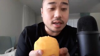 ASMR Sweet & Juicy Mango 🥭 (Slurping Eating Sounds)