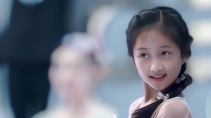 ชื่อของเขาคือซานกุย แต่การเต้นของเขางดงามมาก~