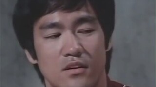 像水一样无形，像水一样流动