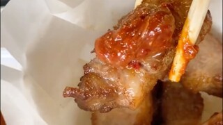 Rủ bạn thân đi ăn lẹ chứ còn gì nữa :3  #monngonmoingay