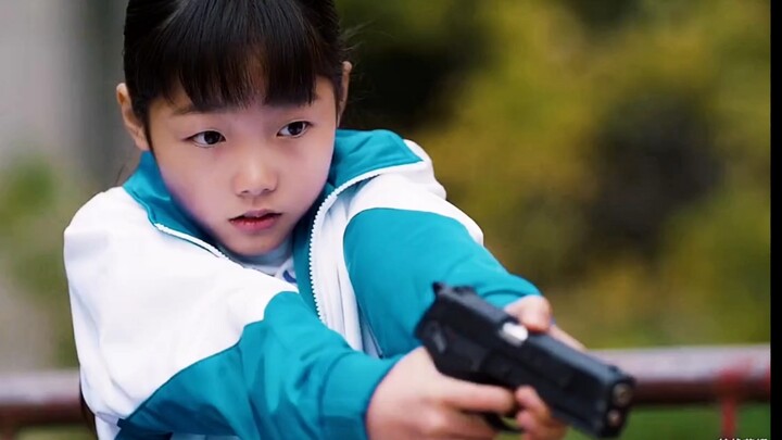 A little boy stole his dad’s gun and ended up causing a major disaster!