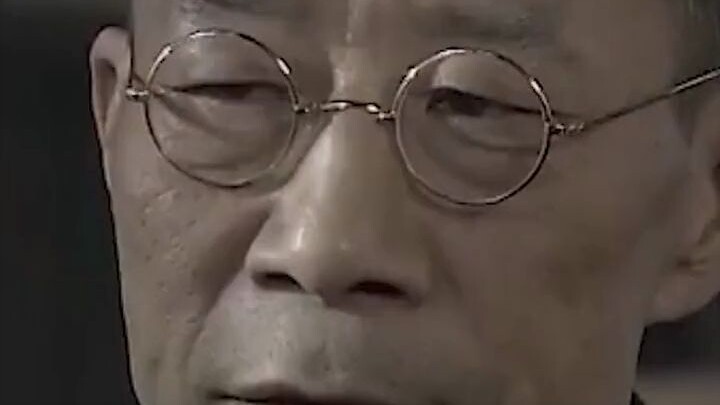 “It’s like a web—just like it’s spinning silk!”