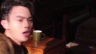 Sorotan: Bai Lu memercikkan air ke Xu Kai. Tidak mudah untuk memotret di lokasi syuting. Xu Kai bahk