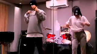 【shotaro】I really, really love these underpants! The rhythm is simply perfect. I genuinely enjoy wat