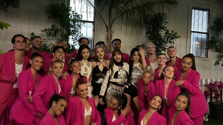 Second Coachella show: Jennie’s April 23 performance — turns out the idol that Western audiences don