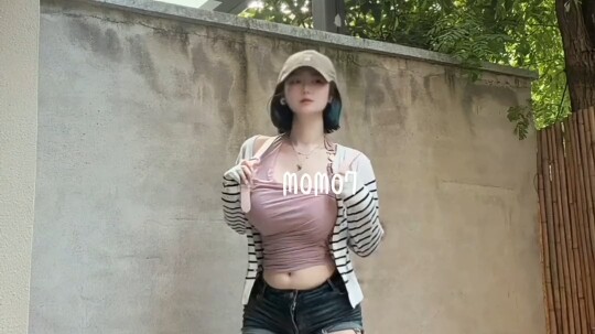 【Heguan Sect Holy Maiden Recruitment Plan NO.0181】MOMO7