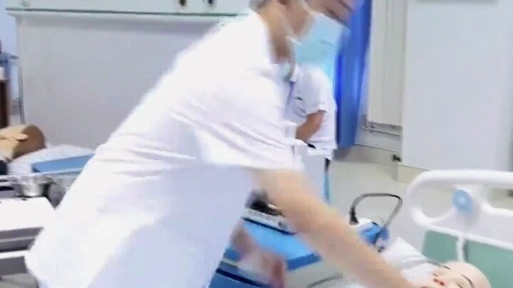 รางวัลที่ 1 การแข่งขันทักษะการพยาบาลระดับประเทศ “การตรวจวัดคลื่นไฟฟ้าหัวใจ”