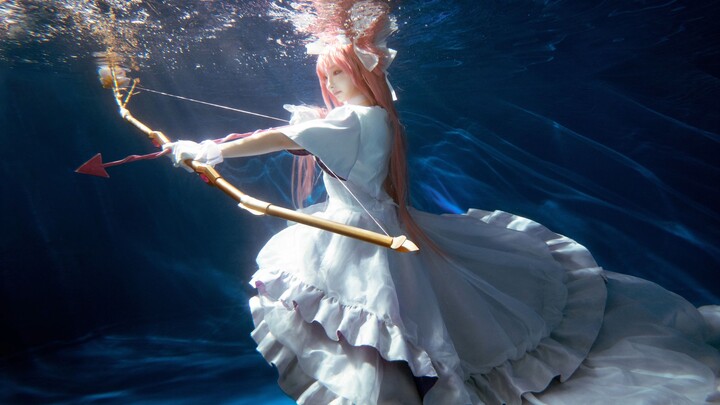 Puella Magi Madoka Magica cosplay underwater photography
