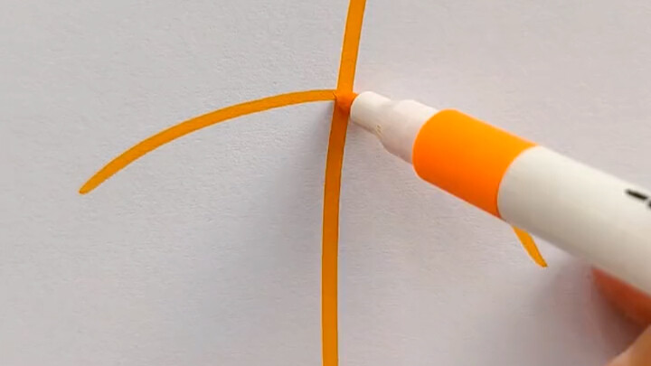 Menggambar daun jatuh musim gugur seperti ini, cukup belajar sekali langsung bisa!