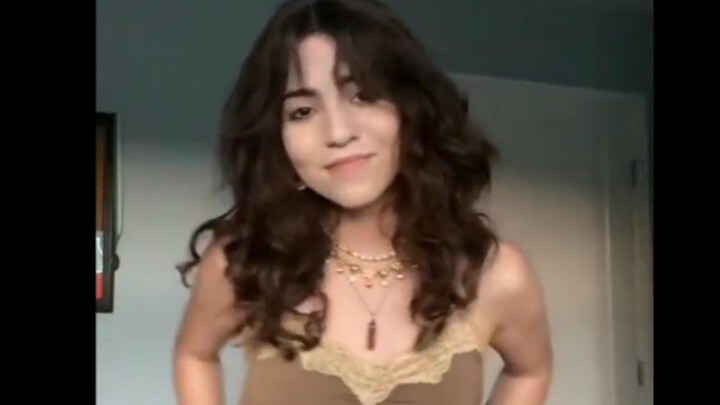 【Orange Orange】สาว TikTok ที่ทำให้ขาฉันอ่อนแรง