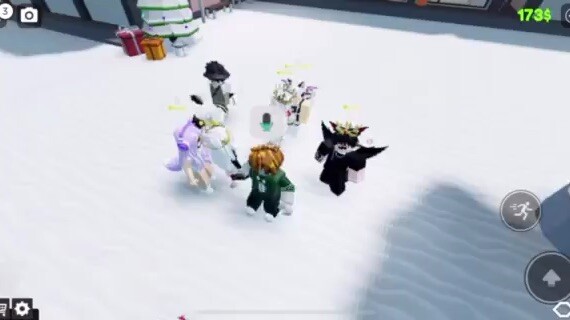 เมื่อ roblox เปิดไมค์ได้ ! ! !