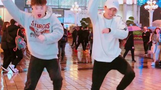 《漂洋过海来看你》混搭《江南style》，跳出来的感觉是这样的