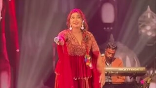 Tujh Mein Rab Dikhta Hai