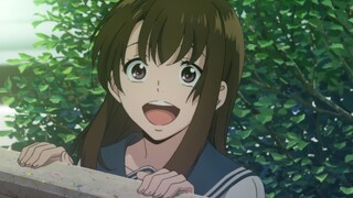 In front of the whole school's strong kiss, the students are collectively jealous!