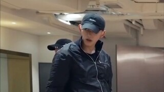 【黄旭熙中文首站】 210311 WayV《秘境 (Kick Back) 》练习室Lucas focus