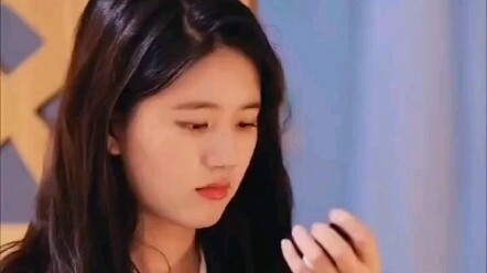 حتى جلطة الدماغ اللي عانيت منها لعشر سنوات تبخرت من كثرة الضحك!