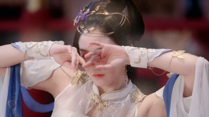 ปรากฏว่าคนโบราณไม่ได้พูดเกินจริงเลย ตอนนี้ฉันเข้าใจแล้วว่า "สง่างามดุจหงส์สะดุ้งตื่น สง่างามดุจมังกร