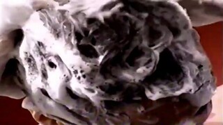 An advertisement during the broadcast of Ultraman Tiga in June 1997