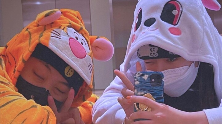【ชเวยูจอง/อียองจี/ZOO】สวนสัตว์ “ZOO” มาแล้วจริงๆ! เสือกับกระต่ายร่วมกันเต้น ZOO ร่วมกันไหว้ปีใหม่แห่