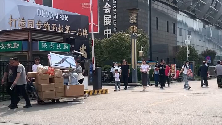 เคล็ดลับประหยัดเงินในการตกแต่งบ้าน แค่ทำตามง่ายๆ ก็ประหยัดไปได้หลายหมื่นบาทเลยนะ #การตกแต่งบ้าน #กลย