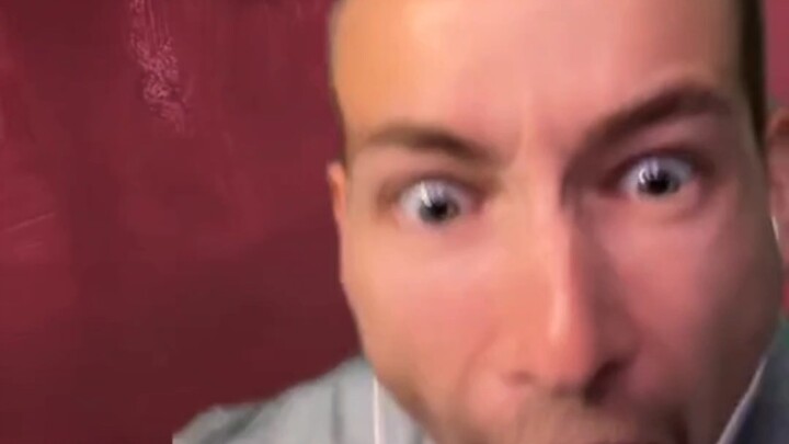 ทั้งเศร้าทั้งดีใจ