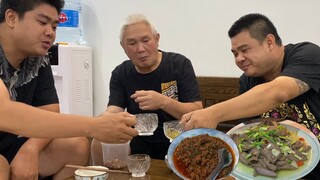 Gan Xào Tỏi & Thịt Chưng Mắm Tôm Chém Gió Cùng Gã Đầu Bạc