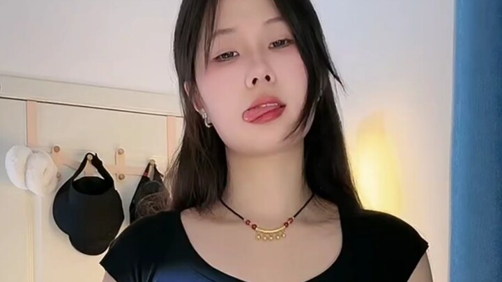 Wenrou Xin – Hand Gesture Hip Thrust