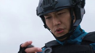 Taganura: Saya tidak boleh terjatuh disini, karena di belakang saya ada ribuan lampu!