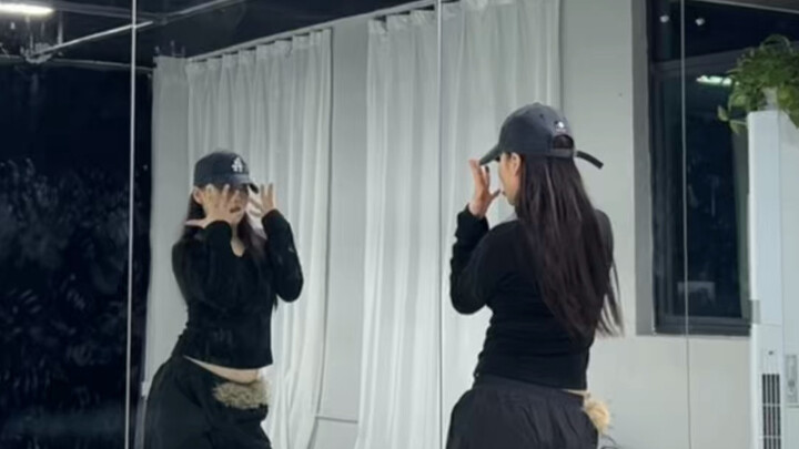 Hướng dẫn nhảy điệp khúc bài “HYPNOTIZE” của XG