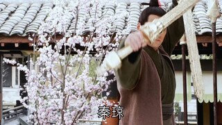 Horses trampled on both sides of the Yellow River, and maces struck three states and six prefectures